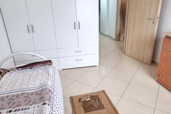 Shtepi me qera 2+1 ne Tirane - 400 Euro