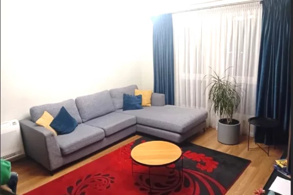 🏠 Jepet me Qira Duplex 3+1, ne 5 Maji