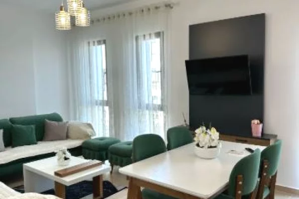 🏠 Jepet me Qira Super Apartament 1+1 tek ,Qsut, Farmacia 10