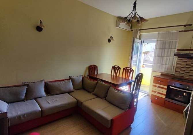 Shtepi me qera 2+1 ne Tirane - 600 Euro