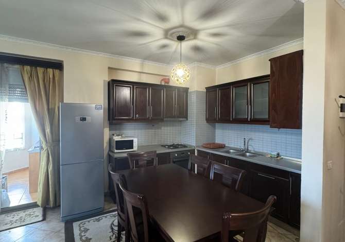 Shtepi me qera 3+1 ne Tirane - 400 Euro