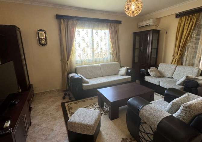 Shtepi me qera 3+1 ne Tirane - 400 Euro