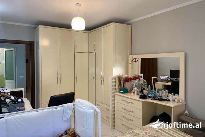 Shtepi ne shitje 1+1 ne Tirane - 85,000 Euro