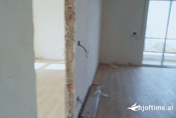 Shtepi ne shitje 1+1 ne Tirane - 106,000 Euro