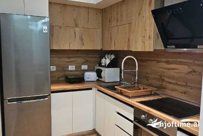 Shtepi me qera 1+1 ne Tirane - 700 Euro