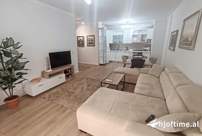 Rrugica e sales /1+1/Qera  