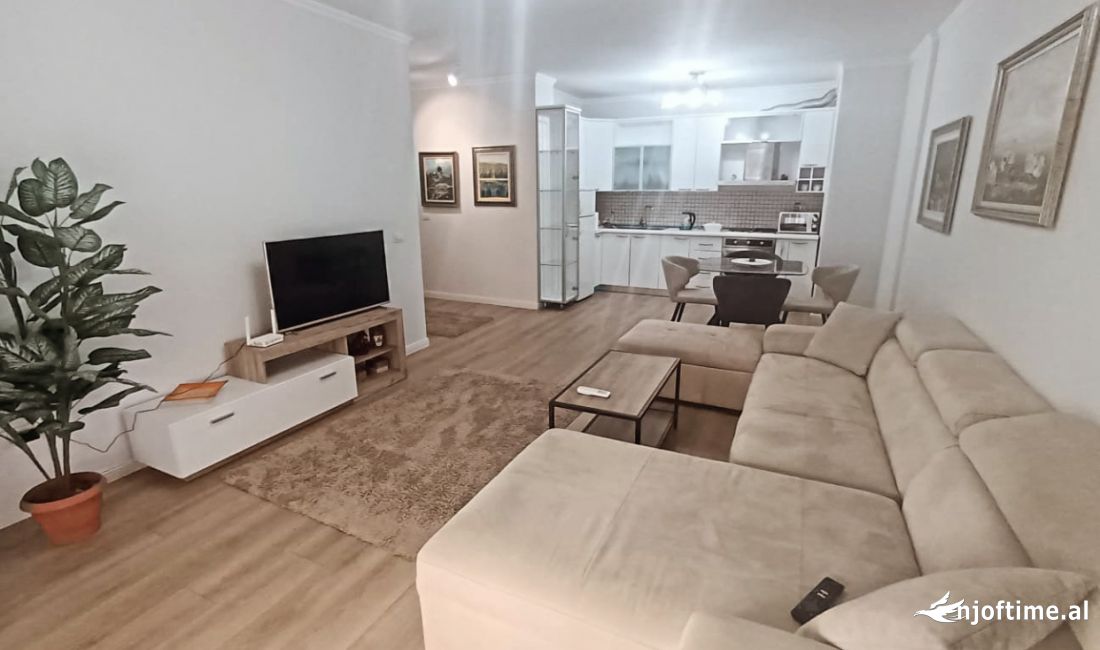 Shtepi me qera Apartament ne Tirane, 1+1, Mobilimi E mobiluar, Pagesa 700  Euro.