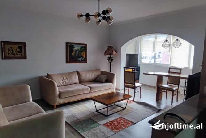 Shtepi me qera 1+1 ne Tirane - 550 Euro