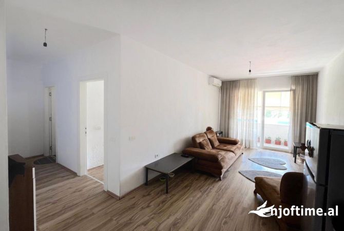 Shtepi ne shitje 1+1 ne Tirane - 150,000 Euro