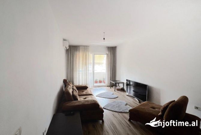 Shtepi ne shitje 1+1 ne Tirane - 150,000 Euro