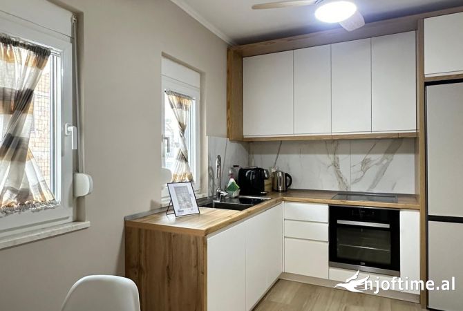 Shtepi me qera 2+1 ne Tirane - 600 Euro