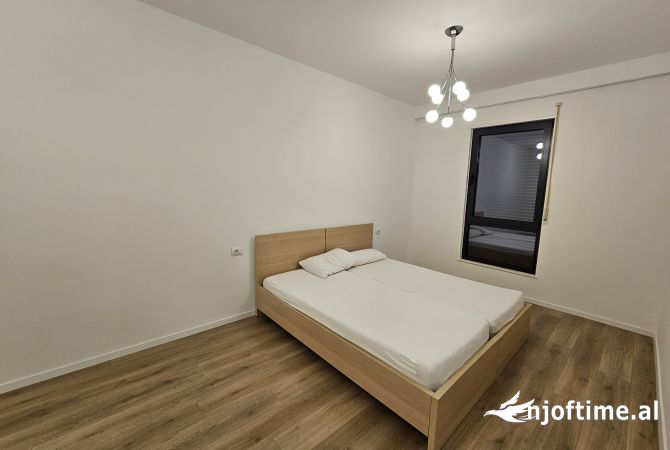 Shtepi me qera 2+1 ne Tirane - 650 Euro