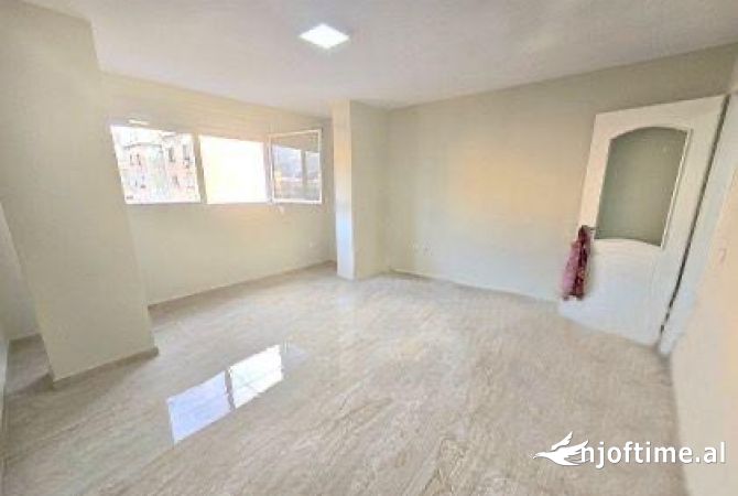 Shtepi ne shitje 2+1 ne Tirane - 124,000 Euro