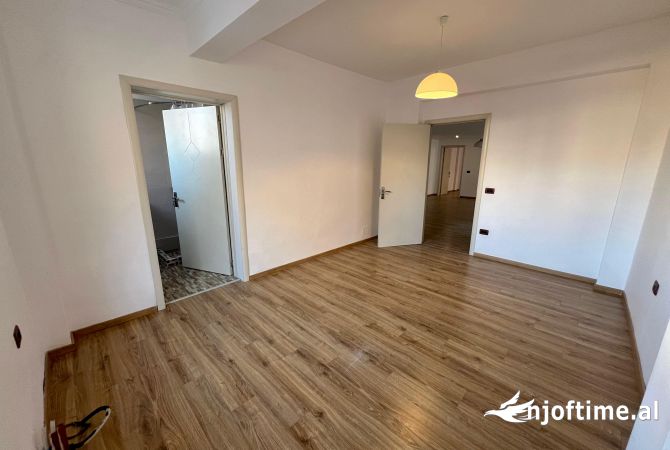 Shtepi ne shitje 3+1 ne Tirane - 250,000 Euro