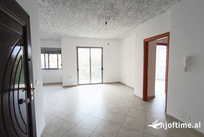Shtepi ne shitje 2+1 ne Tirane - 135,000 Euro