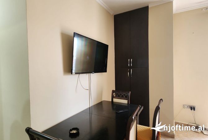 Shtepi me qera 1+1 ne Tirane - 350 Euro