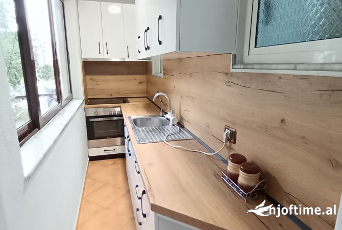 Shtepi me qera 2+1 ne Tirane - 400 Euro
