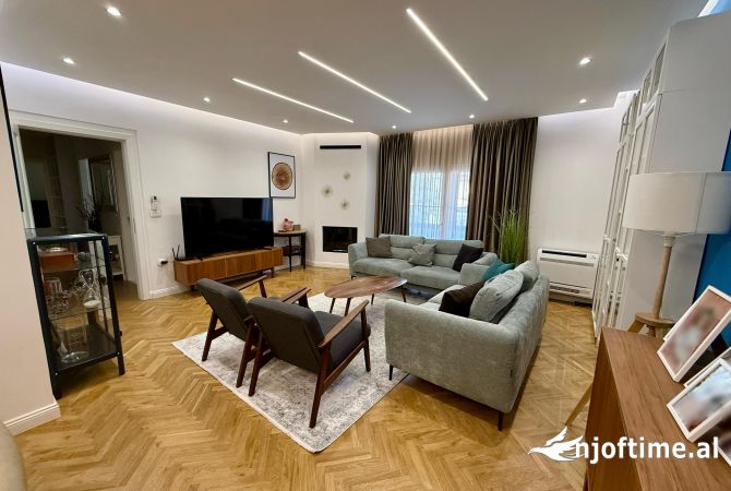 Shtepi ne shitje 3+1 ne Tirane - 255,000 Euro