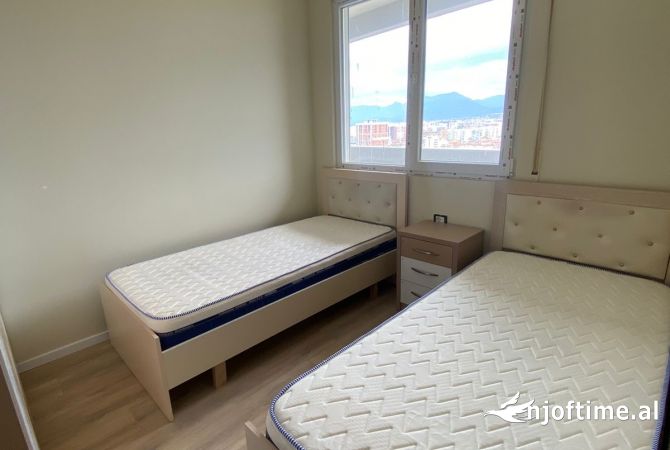 Shtepi me qera 2+1 ne Tirane - 550 Euro