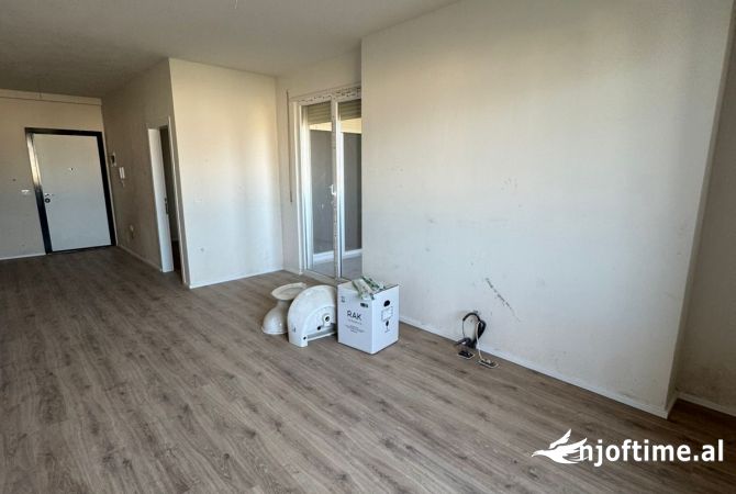 Shtepi me qera 1+1 ne Tirane - 400 Euro