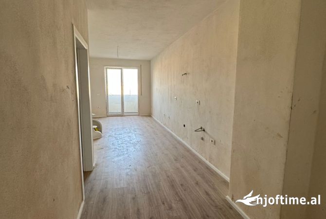 Shtepi me qera 1+1 ne Tirane - 400 Euro