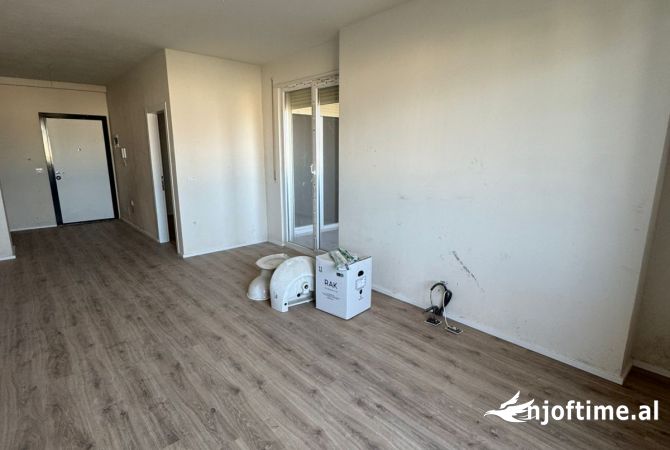 Shtepi me qera 1+1 ne Tirane - 400 Euro