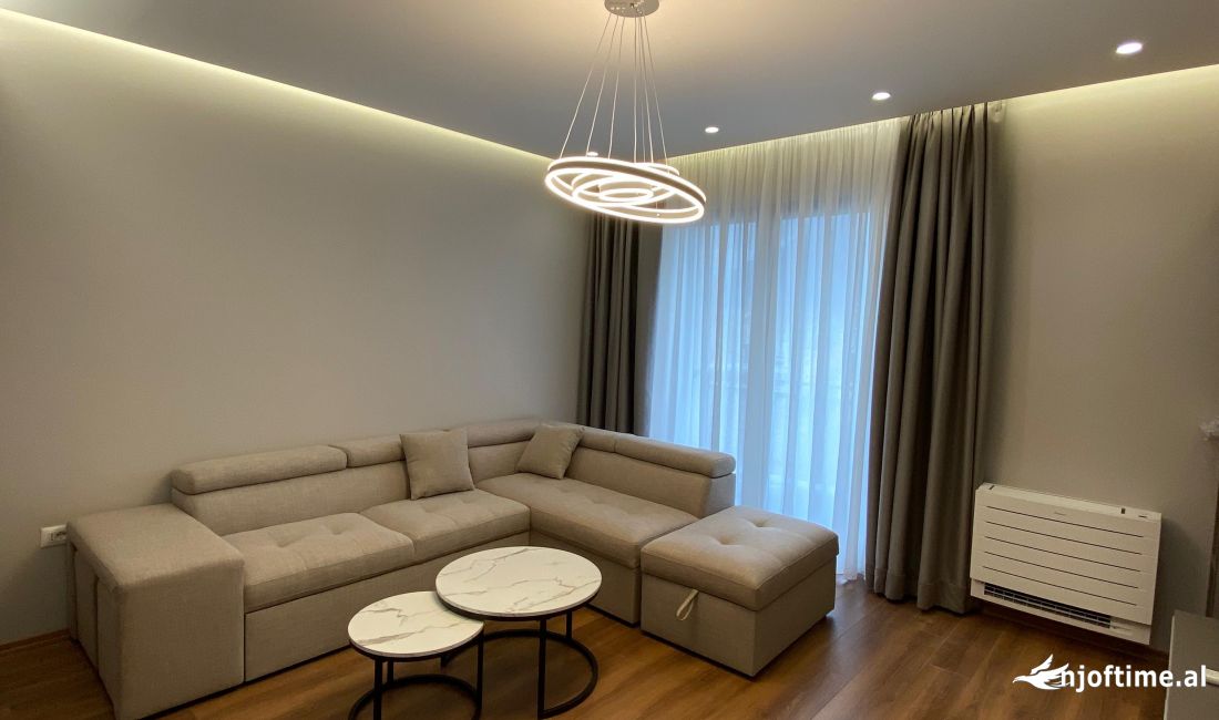 Shtepi me qera Apartament ne Tirane, 2+1, Mobilimi E mobiluar, Pagesa 750  Euro.