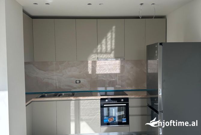 Shtepi me qera 1+1 ne Tirane - 550 Euro