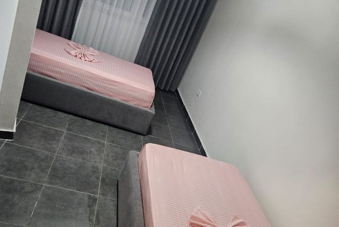 Shtepi me qera 2+1 ne Tirane - 400 Euro
