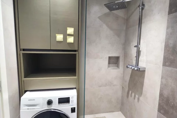 Shtepi me qera Apartament ne Tirane, 2+1, Mobilimi E mobiluar, Pagesa 1,200  Euro.