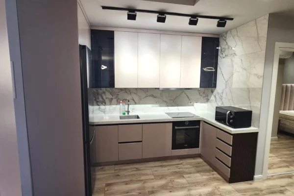 Casa in affitto 2+1 a Tirana - 1,200 Euro