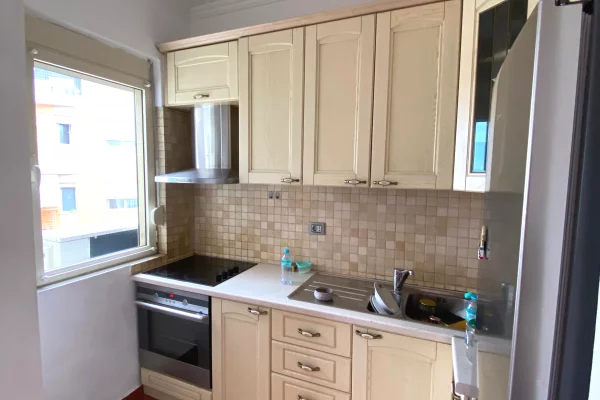 Casa in affitto 1+1 a Tirana - 600 Euro