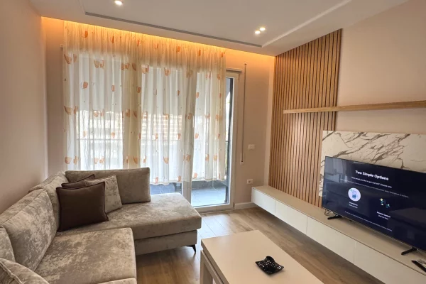 Shtepi me qera 1+1 ne Tirane - 600 Euro