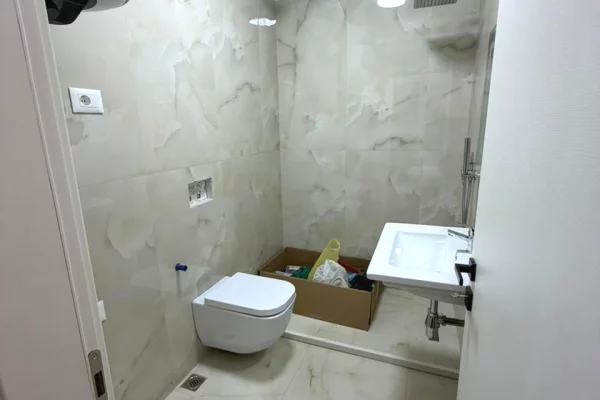 Shtepi me qera Apartament ne Tirane, Garsoniere, Mobilimi E mobiluar, Pagesa 400  Euro.