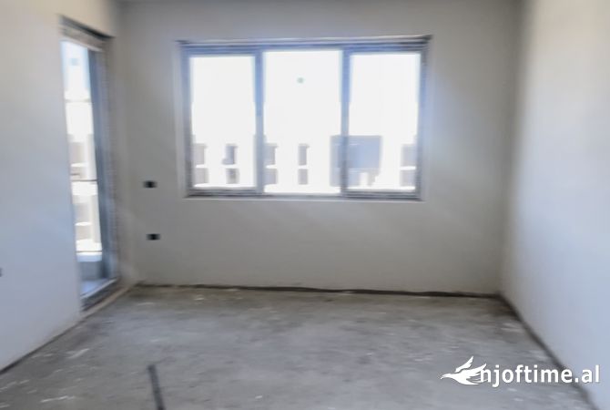 Shtepi ne shitje 2+1 ne Tirane - 86,500 Euro