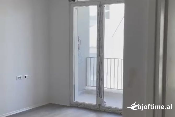 Shtepi ne shitje 1+1 ne Tirane - 53,500 Euro