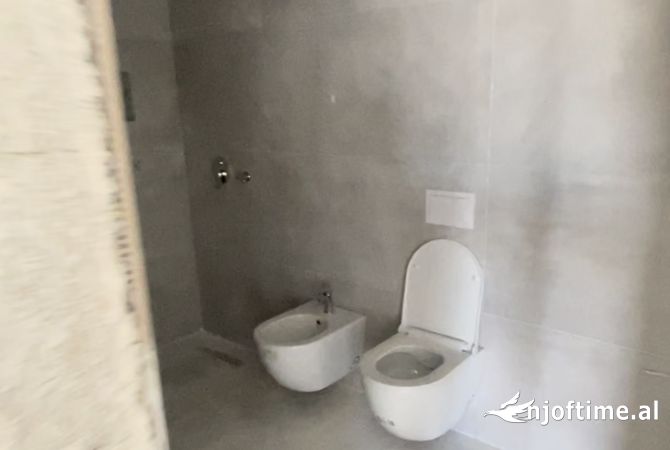 Shtepi ne shitje 1+1 ne Tirane - 71,000 Euro