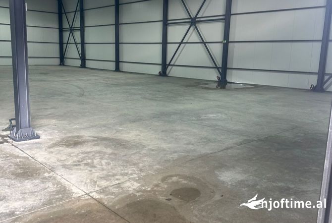 Ambient biznesi me qera 4+1 ne Tirane - 1,500 Euro