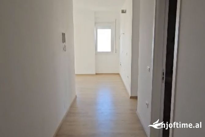 Shtepi ne shitje 2+1 ne Tirane - 184,000 Euro
