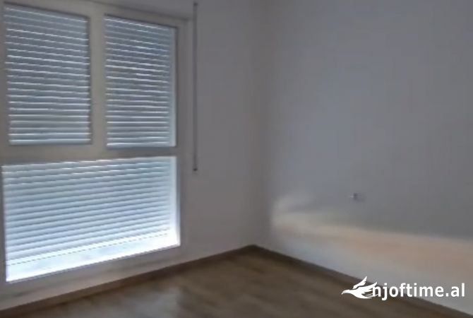 Shtepi ne shitje 2+1 ne Tirane - 184,000 Euro