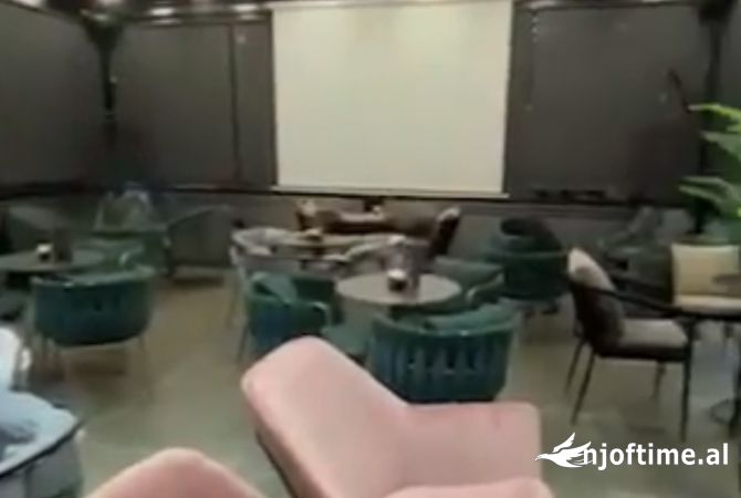 Shitet ambient biznesi 104 m2 me hipotek pran Terminalit📍