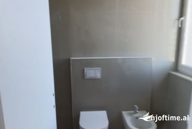 Shtepi ne shitje 2+1 ne Tirane - 123,000 Euro