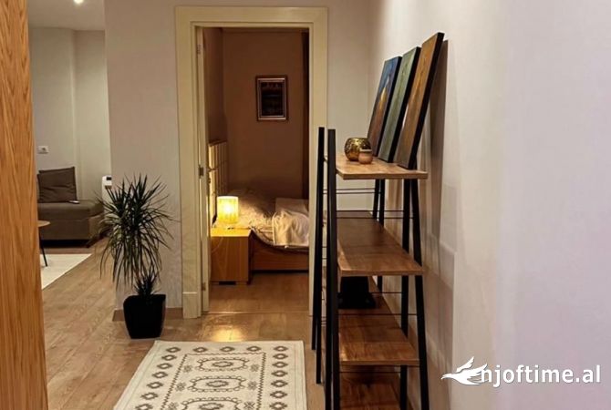 Shtepi me qera 3+1 ne Tirane - 900 Euro
