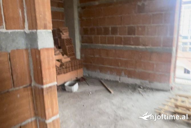 Shtepi ne shitje 1+1 ne Tirane - 57,200 Euro