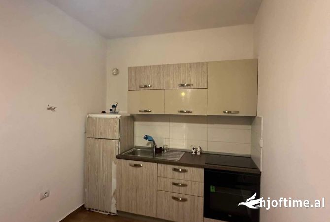 Shtepi ne shitje 2+1 ne Tirane - 120,000 Euro