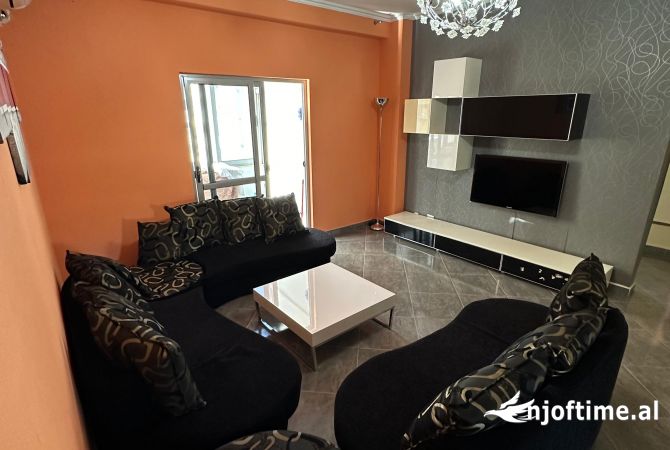 Shtepi ne shitje 2+1 ne Tirane - 120,000 Euro