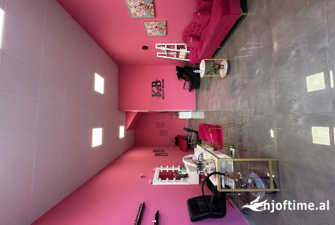 Ambient biznesi ne shitje 1+1 ne Tirane - 8,000 Euro