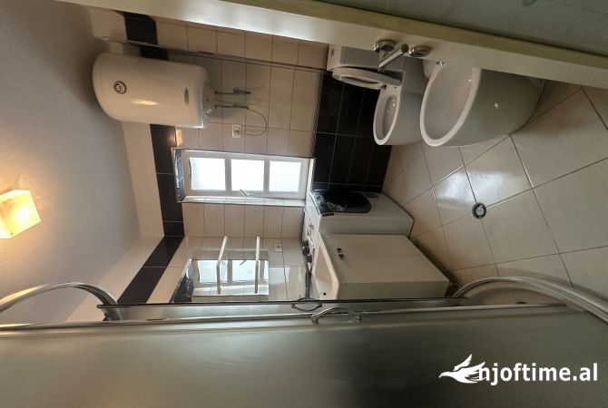 Shtepi ne shitje 1+1 ne Tirane - 110,000 Euro