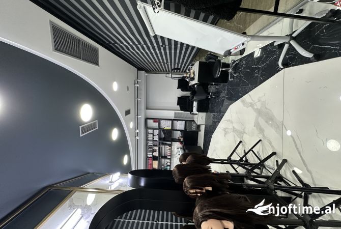 Ambient biznesi ne shitje 1+1 ne Tirane - 450,000 Euro