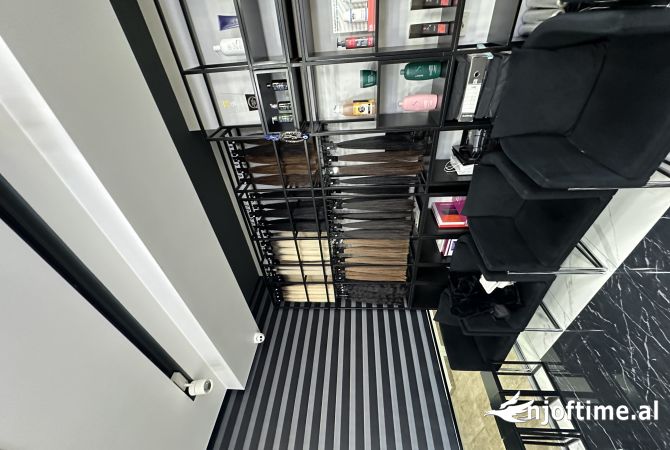 Ambient biznesi ne shitje 1+1 ne Tirane - 450,000 Euro